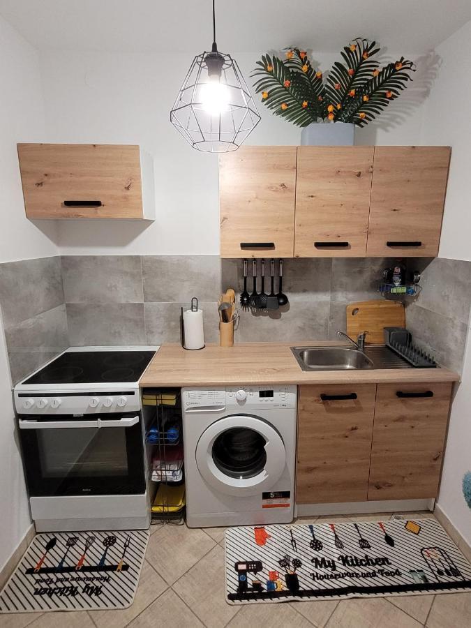 Apartament Leon วาลบ์จิก ภายนอก รูปภาพ